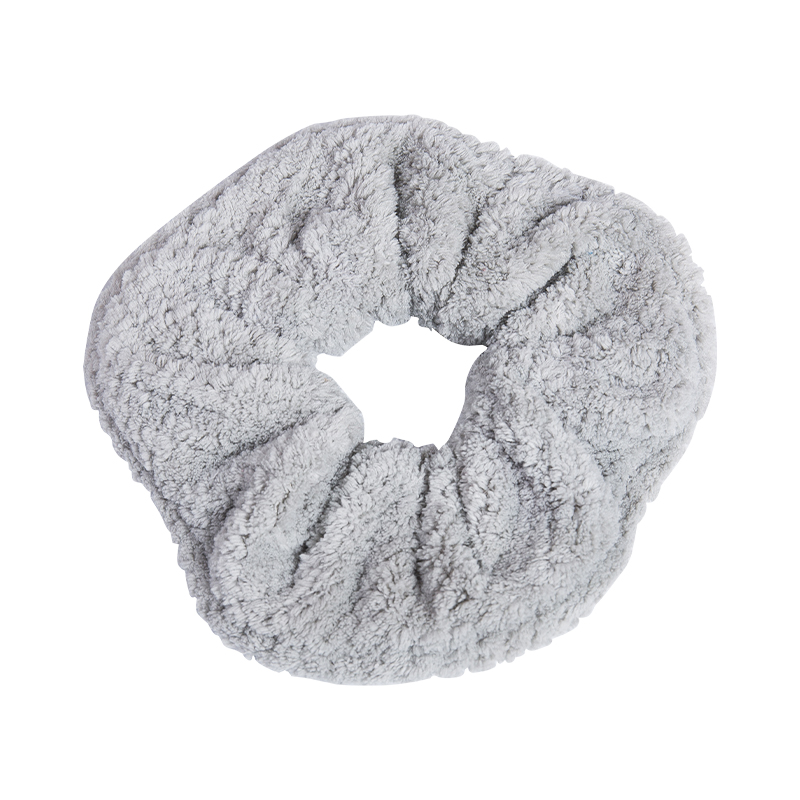 Gruaig shár-ionsúiteach microfiber a thriomaíonn go tapa Tuáille turban fillte do mhná le gruaig fhada