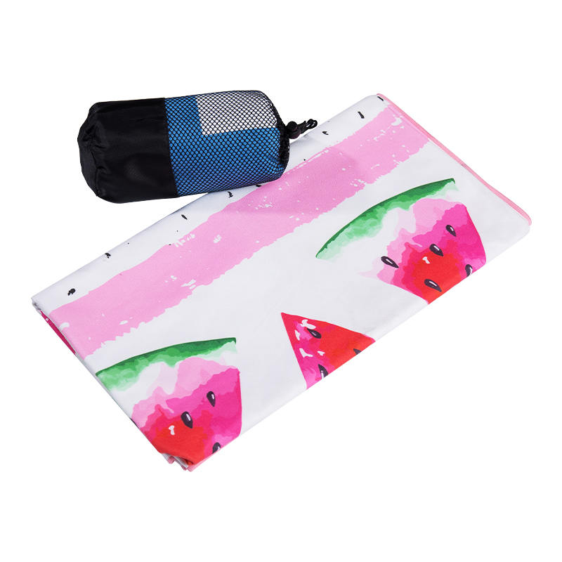 Brat tuáille trá tapa-thirim microfiber gan gaineamh